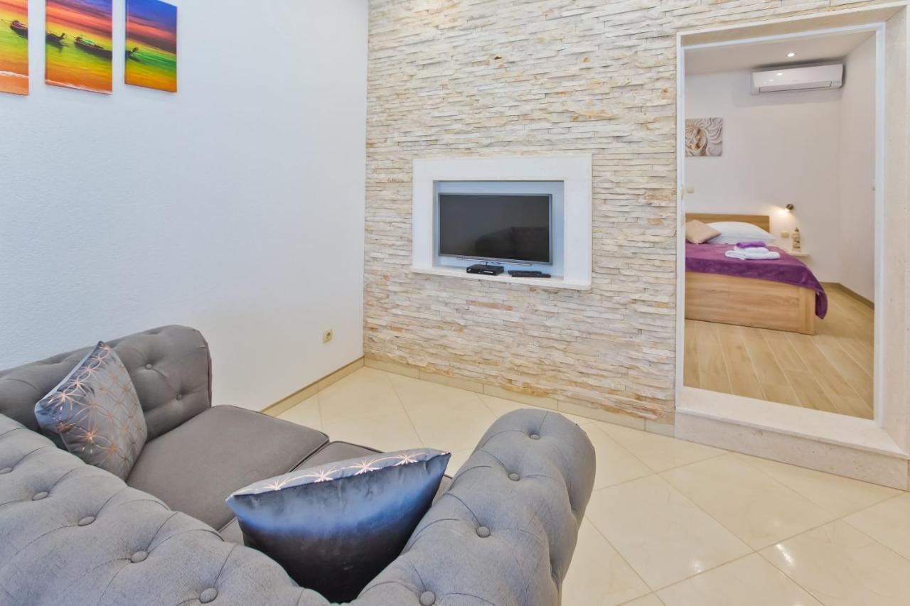 Apartments By The Sea Cove Zastupac, Hvar - 8761 Hvar Town Exterior photo
